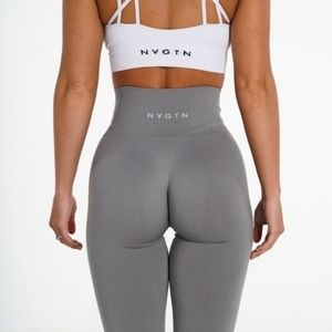 Light Grey Solid Seamless Leggings NVGTN